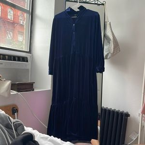 Zara navy velvet dress size small
